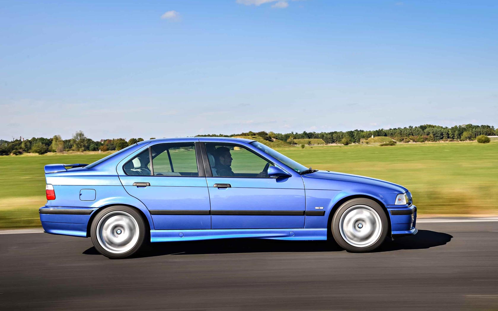  BMW M3 (1992-1999)