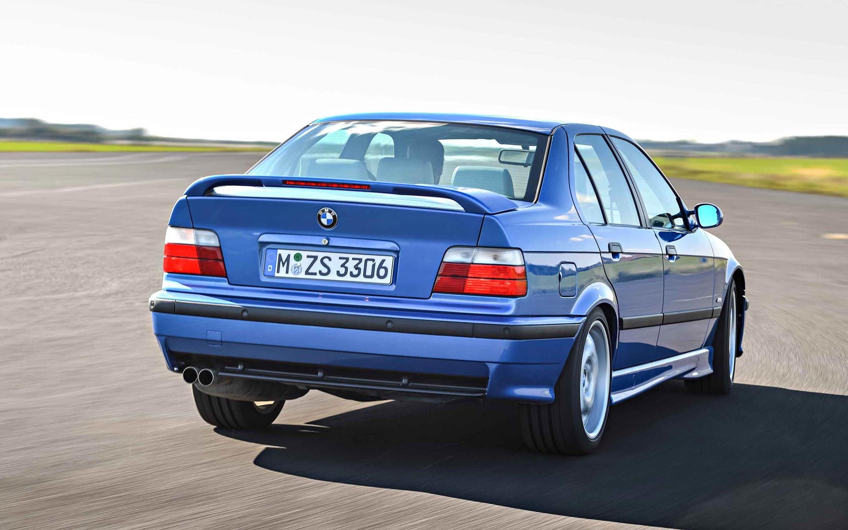  BMW M3 (1992-1999)