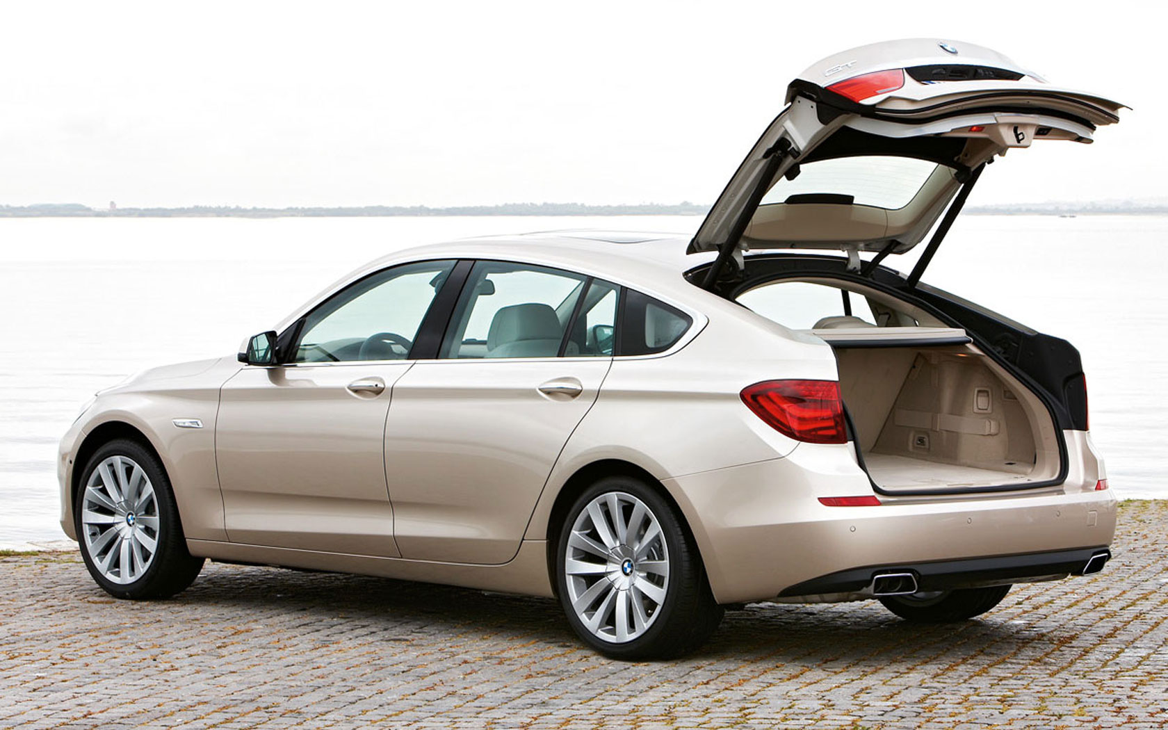  BMW 5-series Gran Turismo (2010-2013)