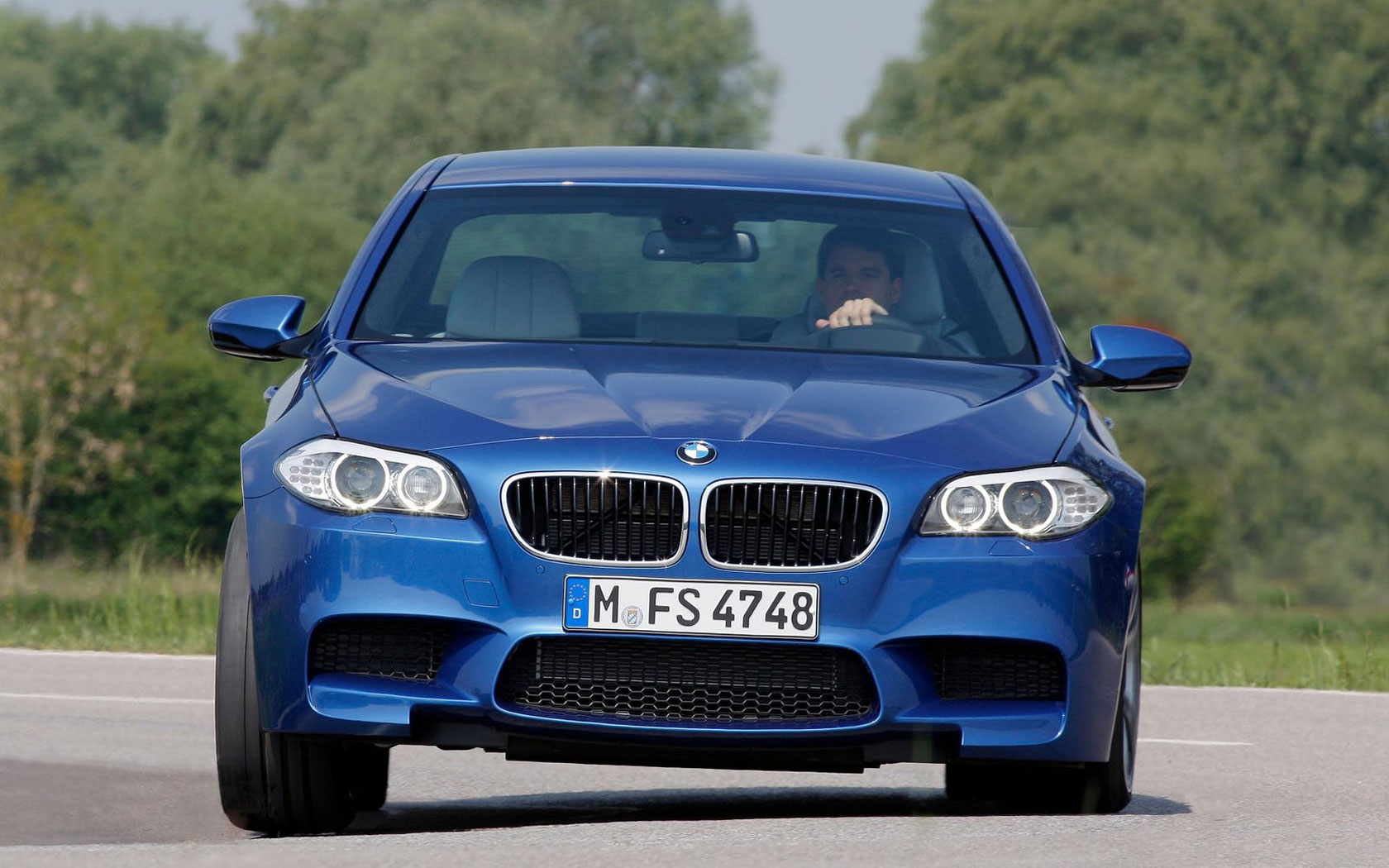  BMW M5 (2011-2013)