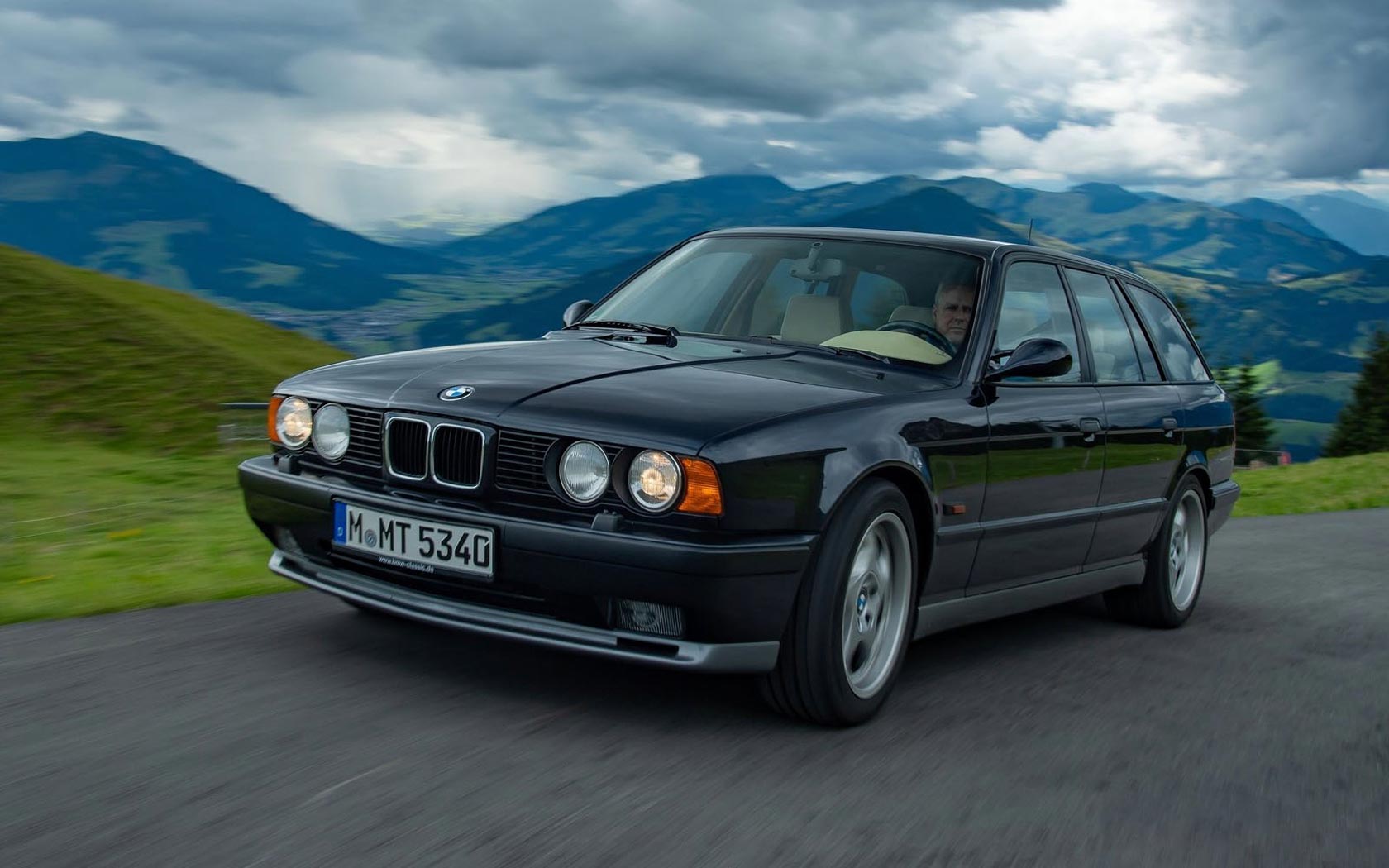  BMW M5 Touring (1992-1996)