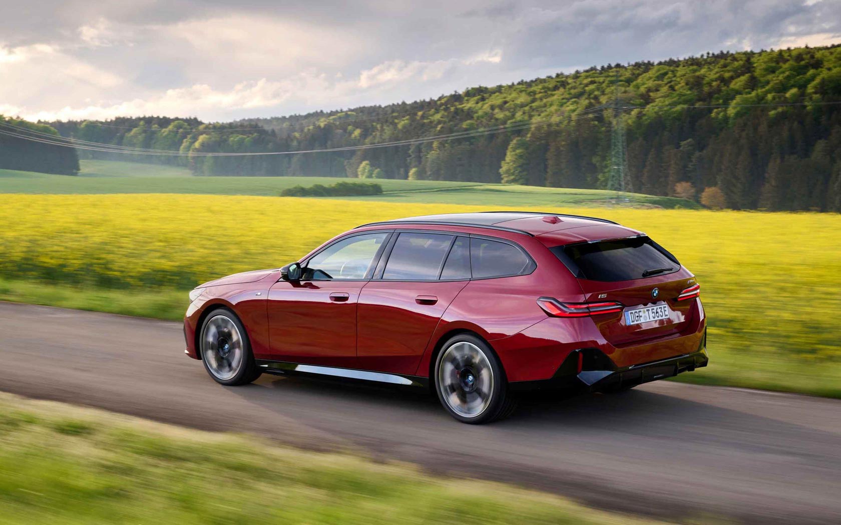  BMW i5 Touring M60 