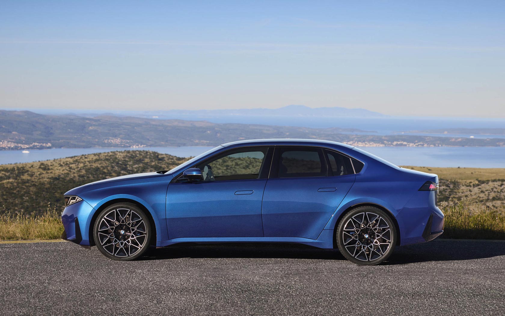 ���� BMW i3 