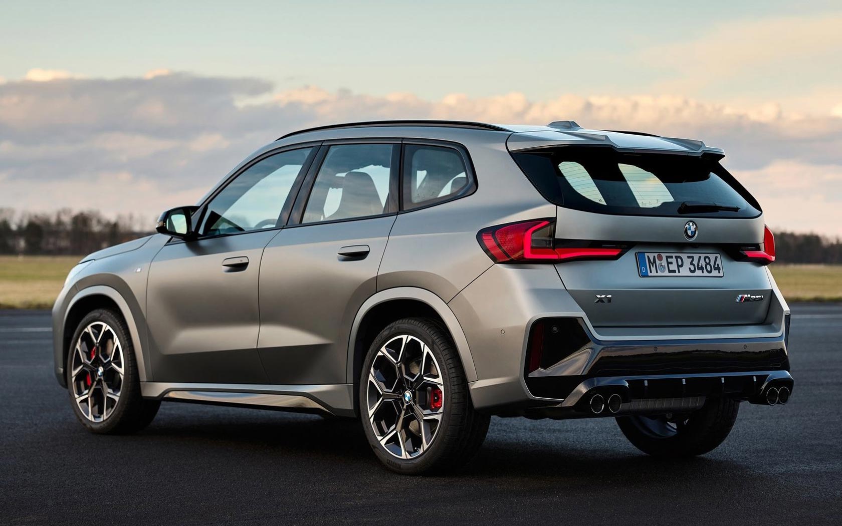  BMW X1 M35i 