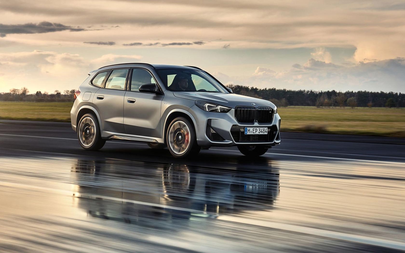  BMW X1 M35i 