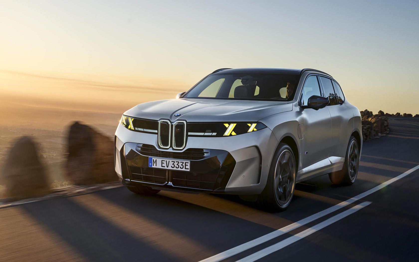 ���� BMW X5 M60e 