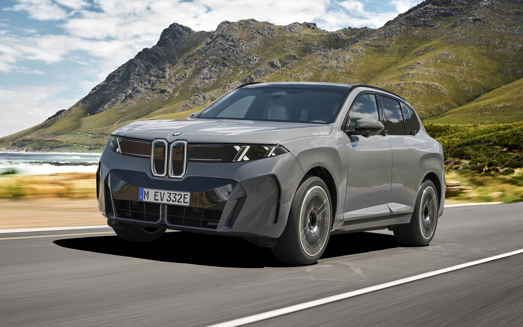 ���� BMW iX5 
