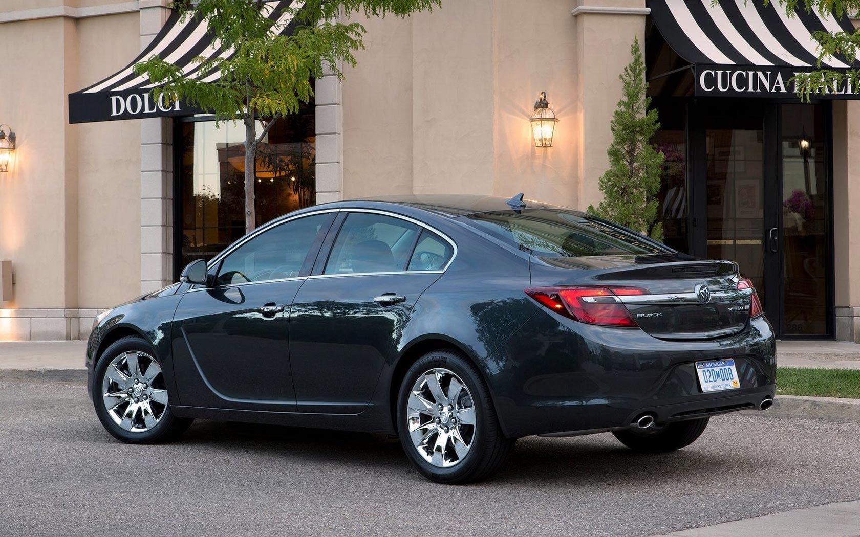  Buick Regal (2013-2017)