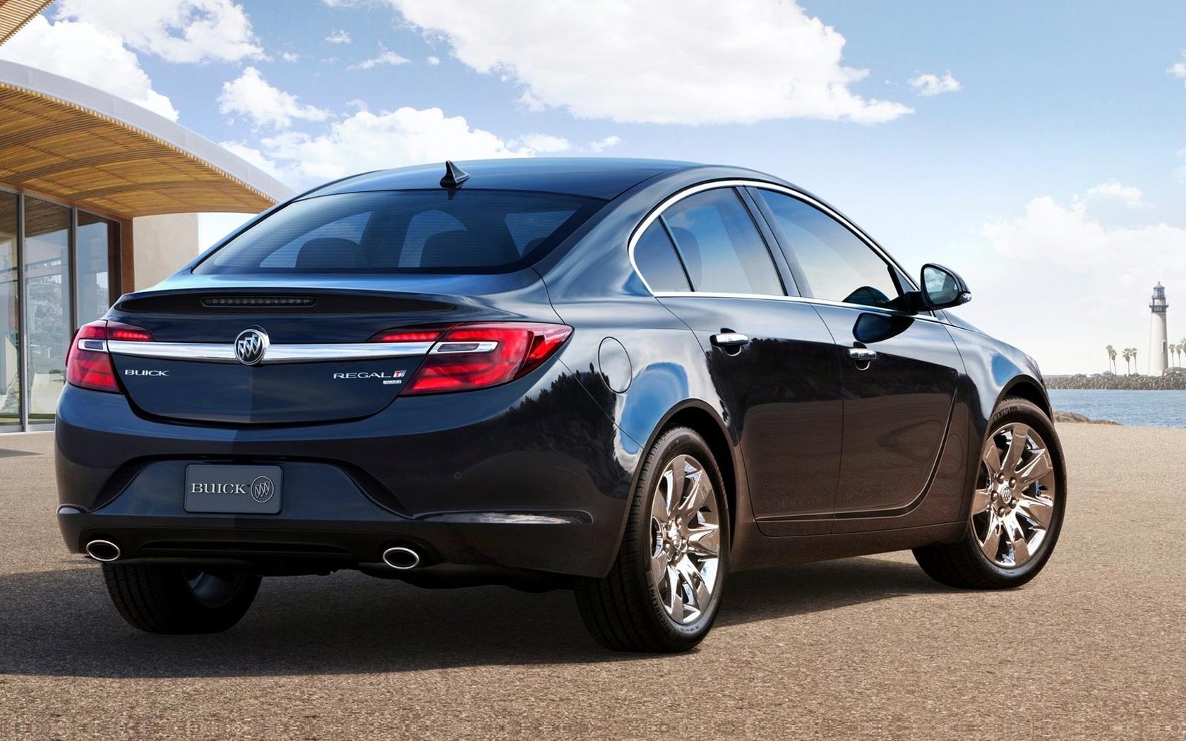  Buick Regal (2013-2017)