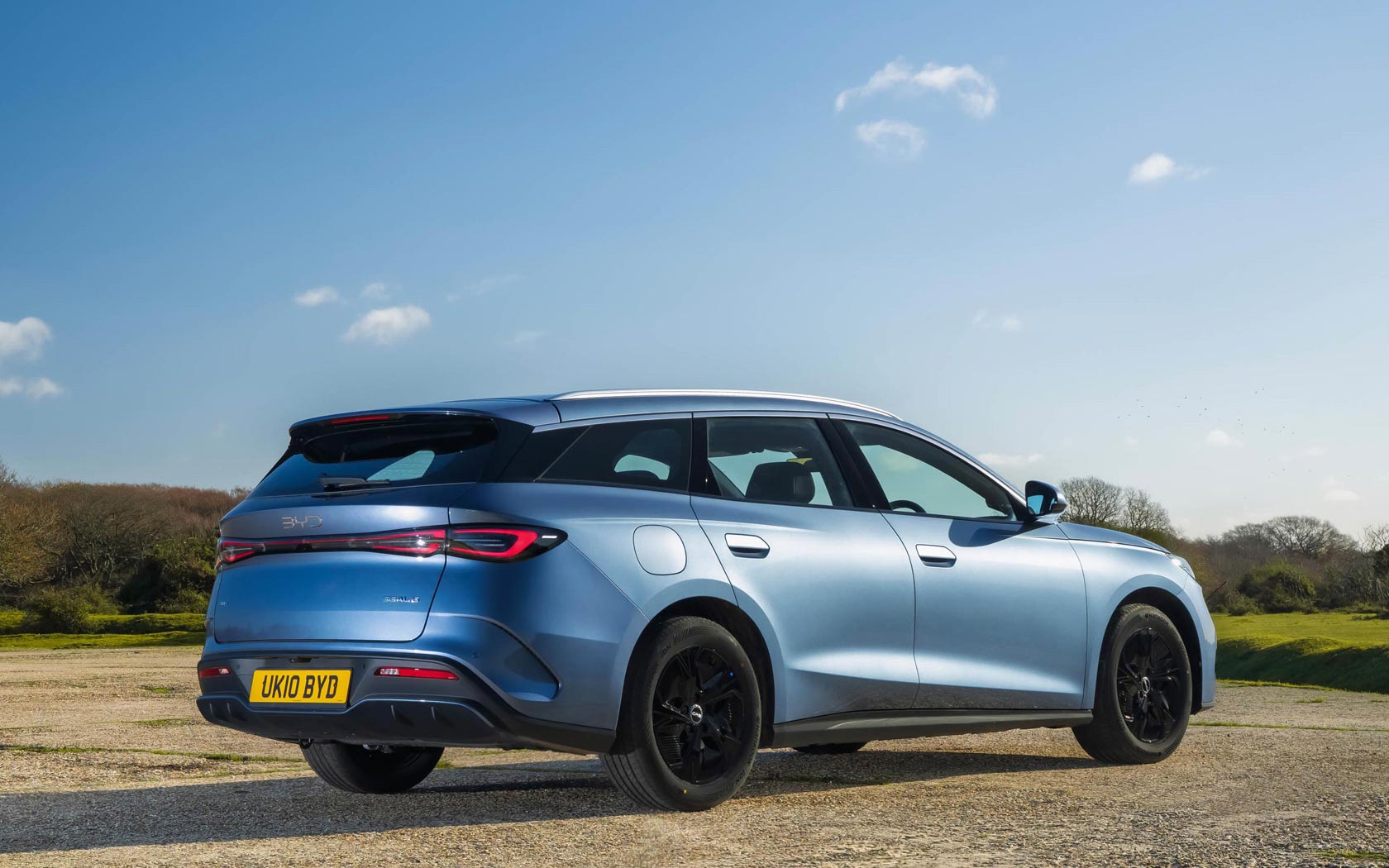 ���� BYD Seal 06 DM Touring 