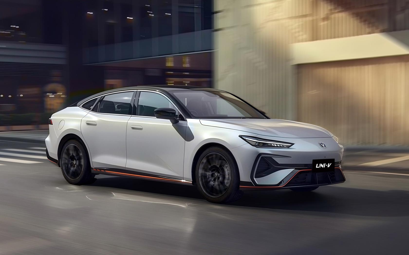 ���� Changan UNI-V 2025 