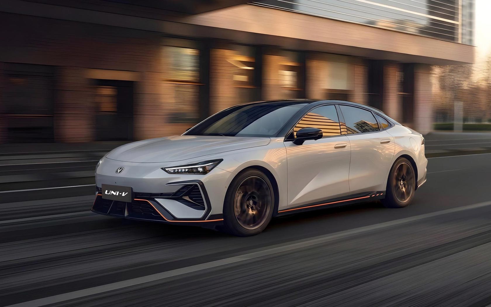 ���� Changan UNI-V 2025 