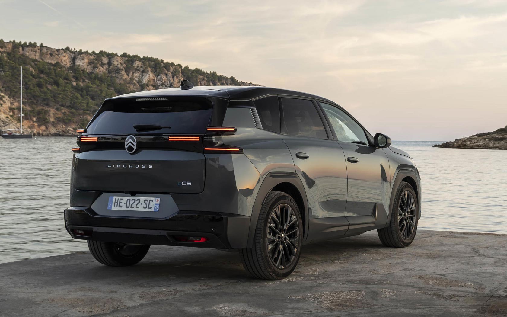 ���� Citroen C5 Aircross 