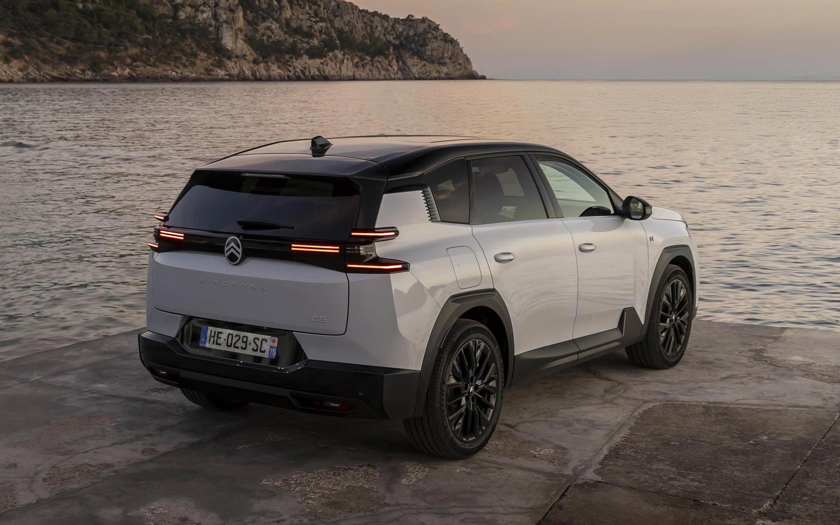 ���� Citroen C5 Aircross 