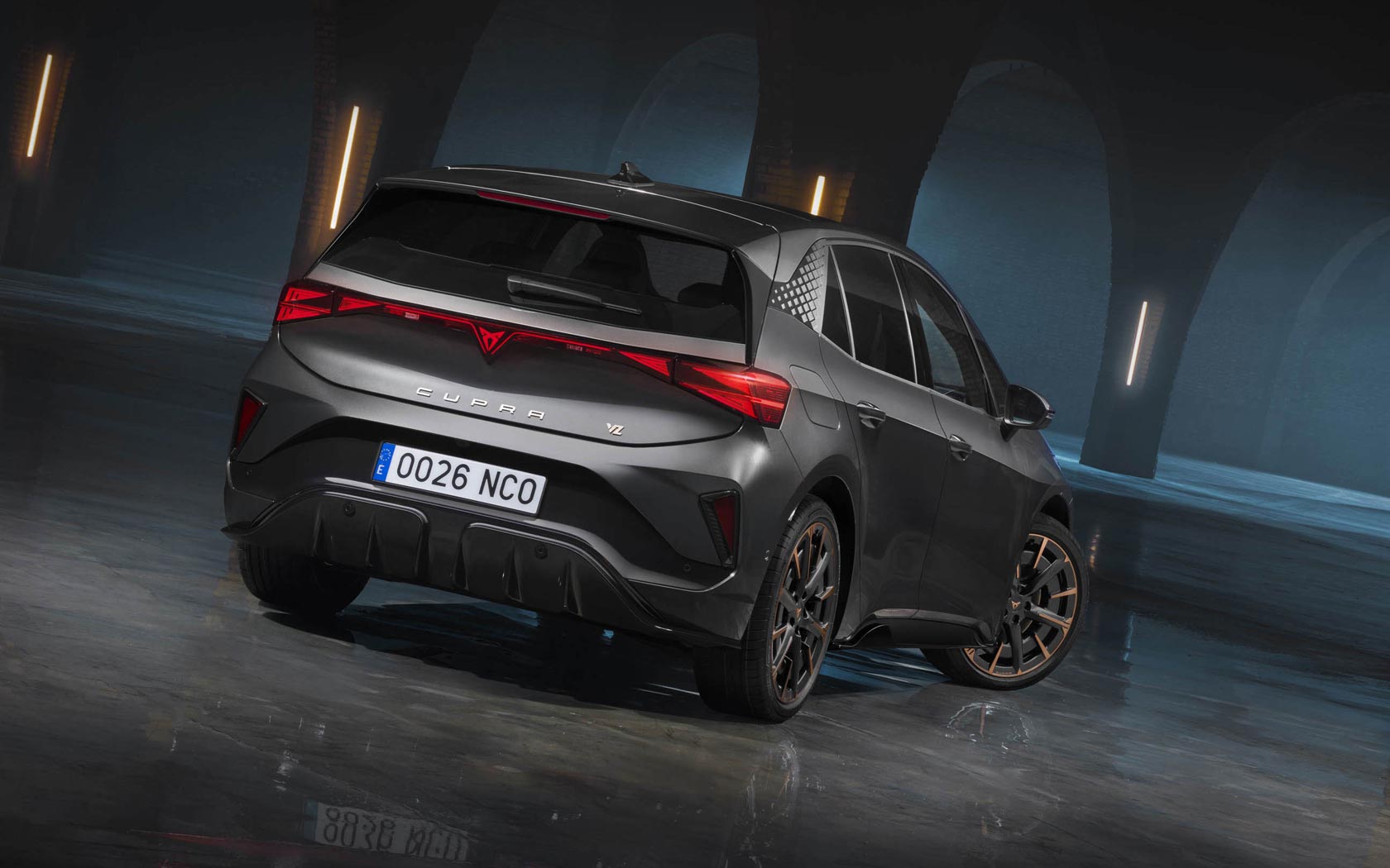 ���� Cupra Born 