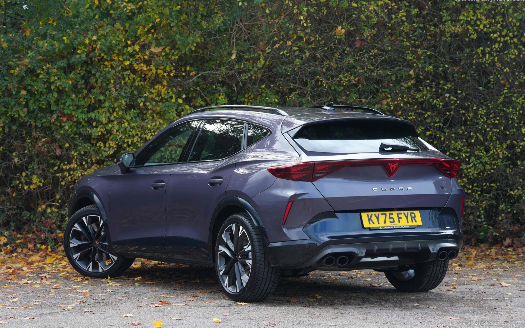 ���� Cupra Formentor VZ5 