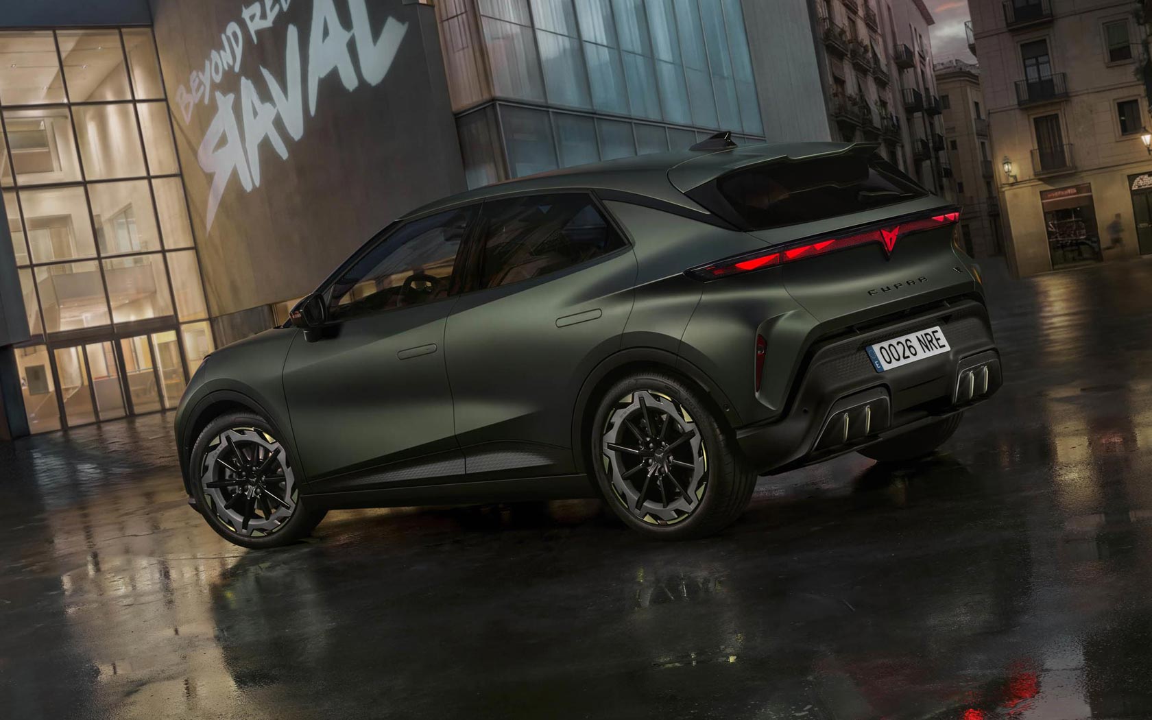 ���� Cupra Raval 