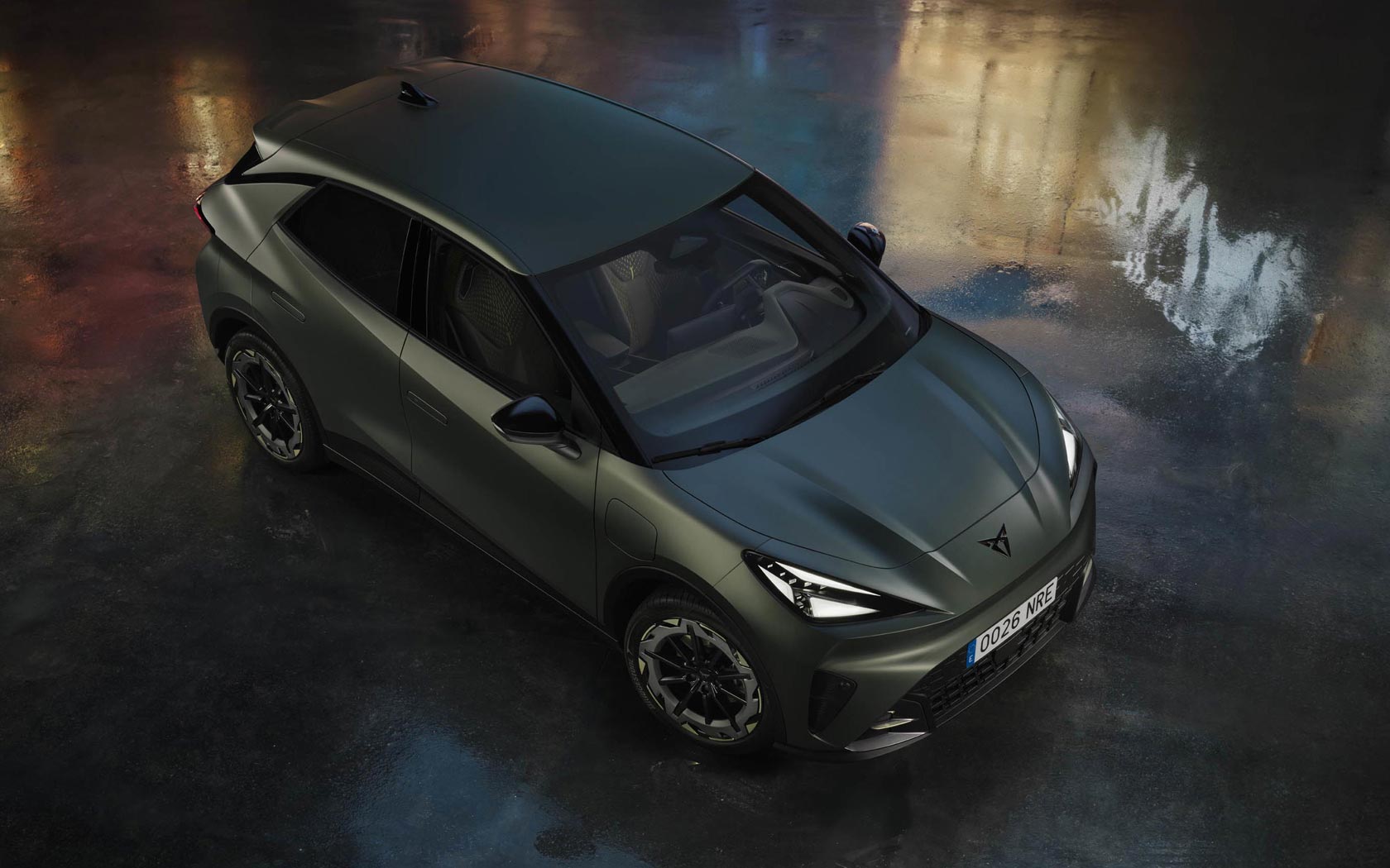 ���� Cupra Raval 