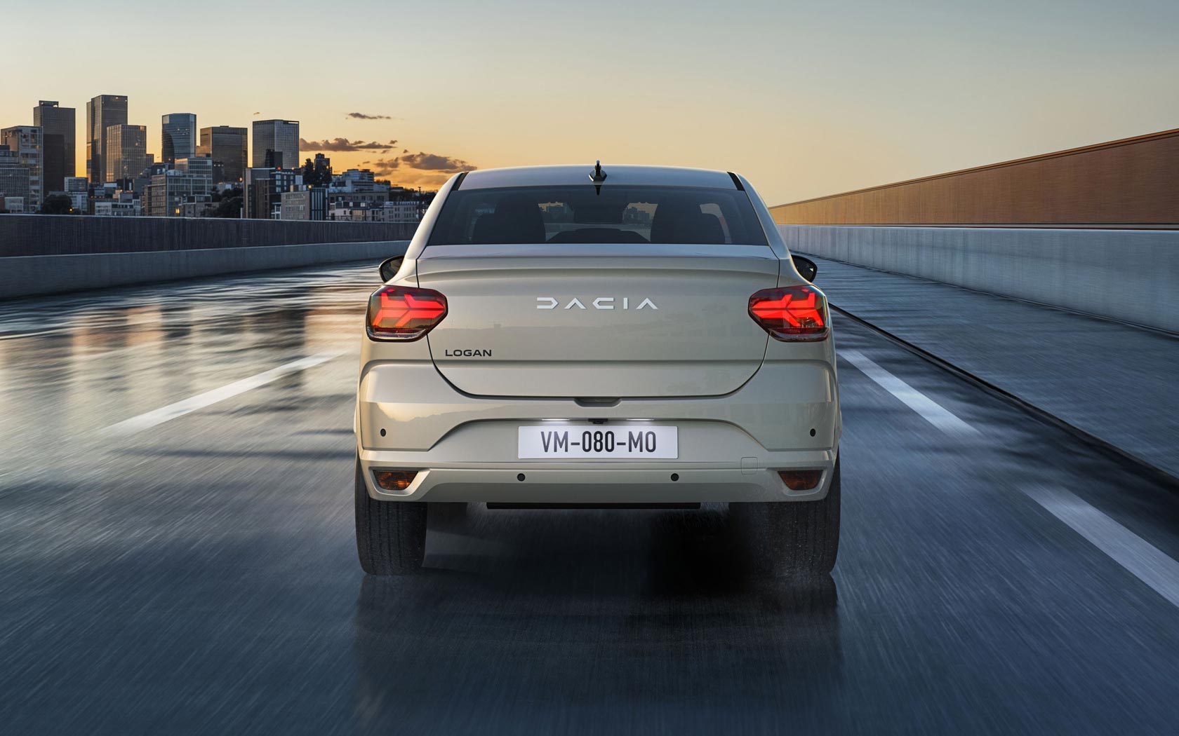 ���� Dacia Logan 