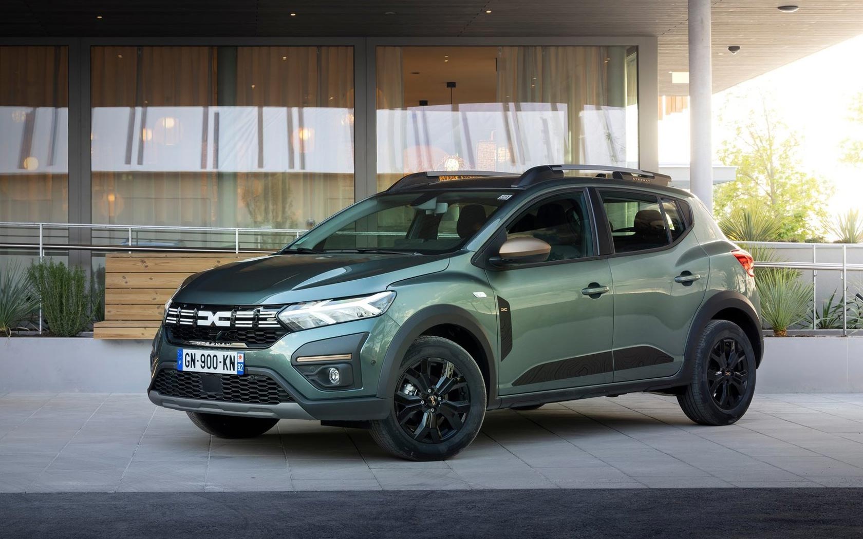 ���� Dacia Sandero Stepway (2022-2025)