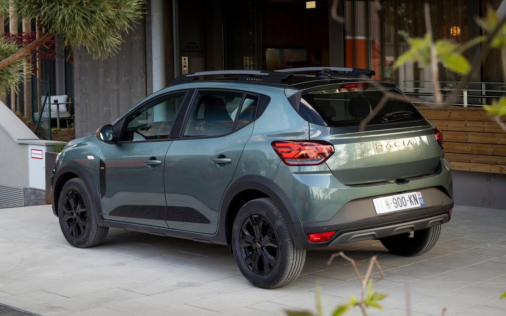 ���� Dacia Sandero Stepway (2022-2025)