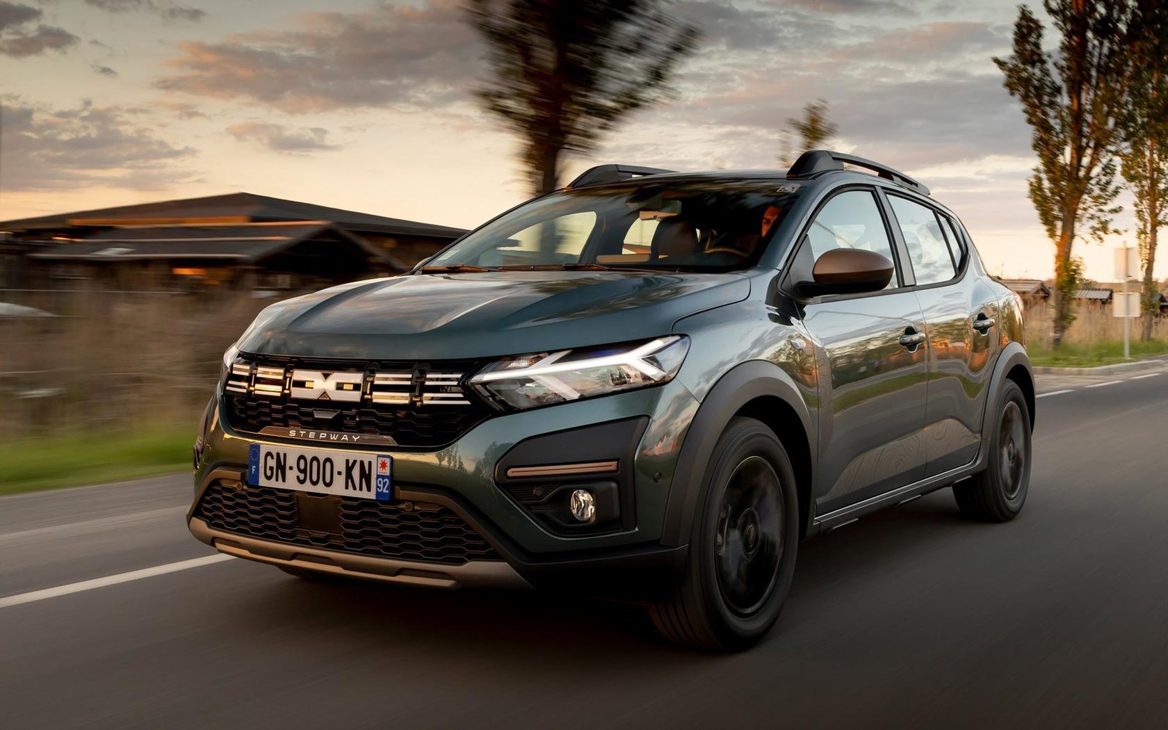 ���� Dacia Sandero Stepway (2022-2025)