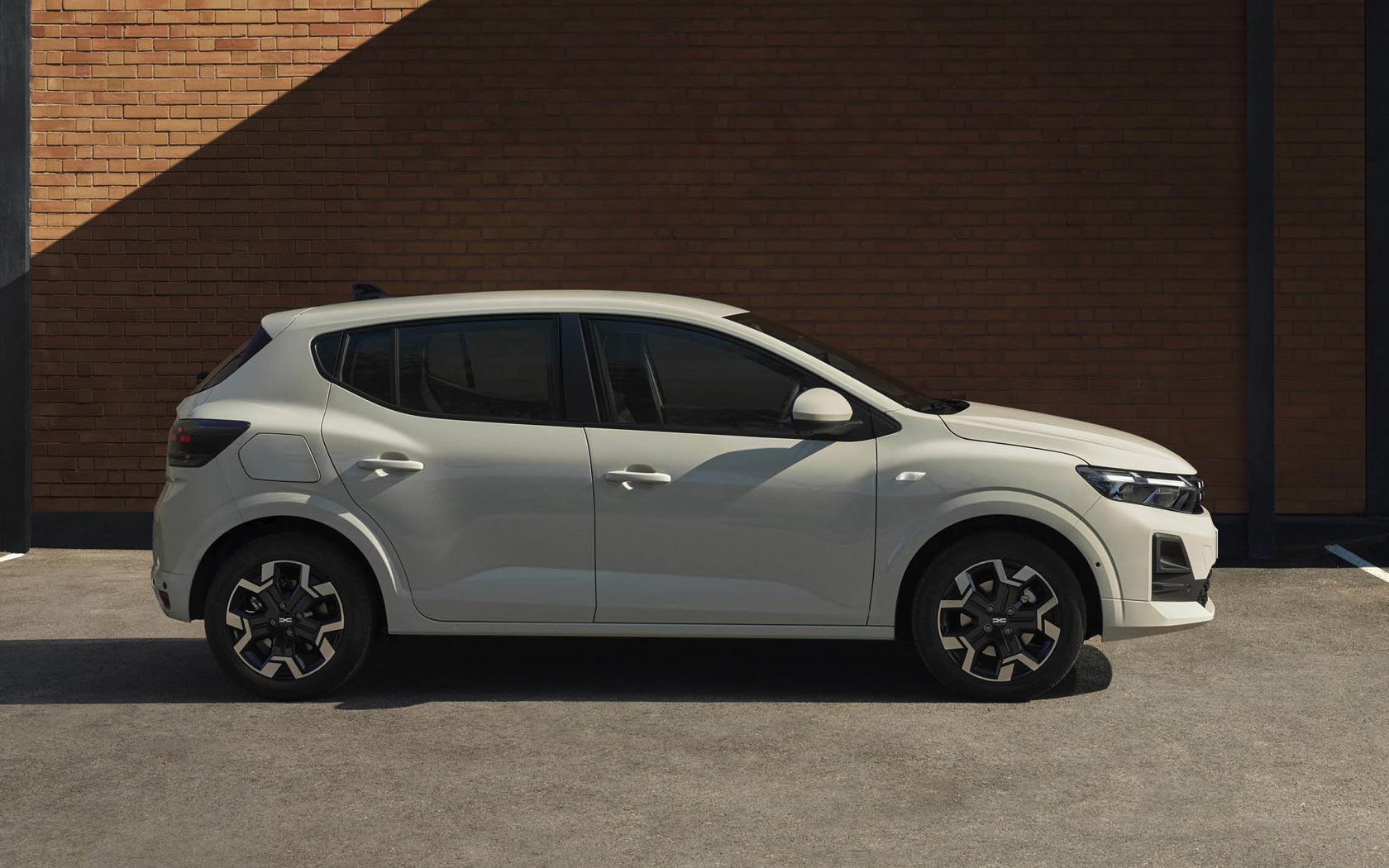 ���� Dacia Sandero 