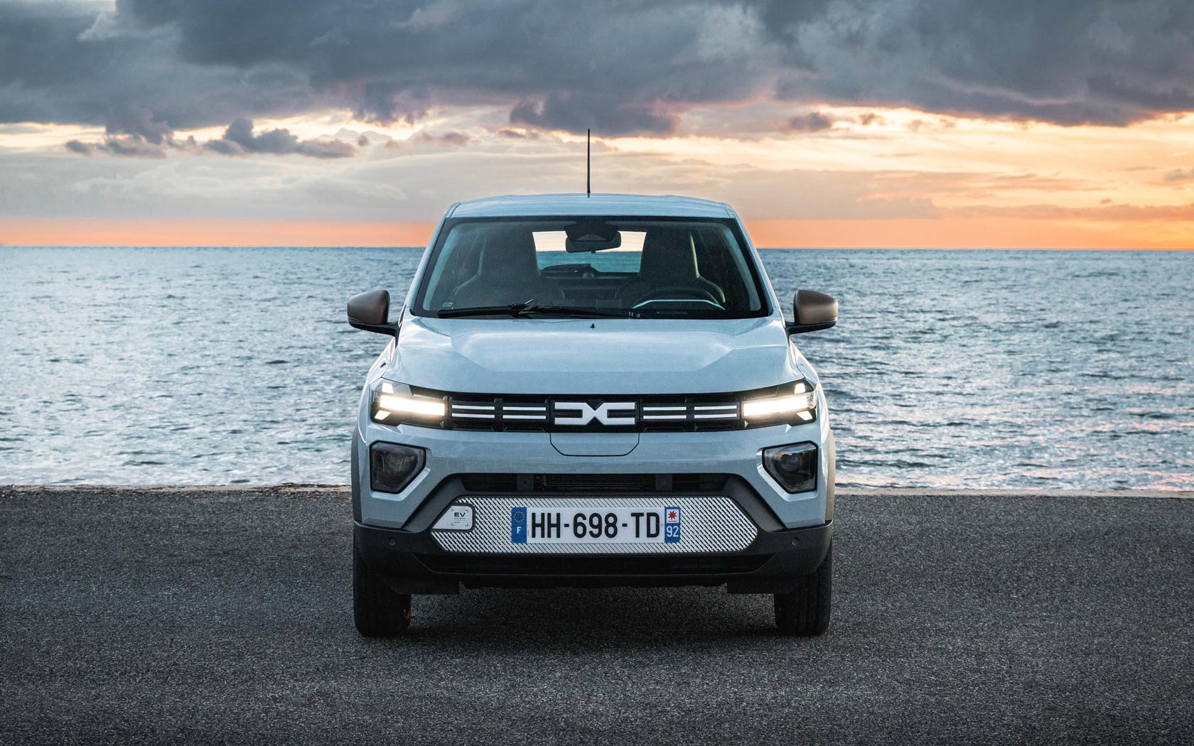 ���� Dacia Spring 