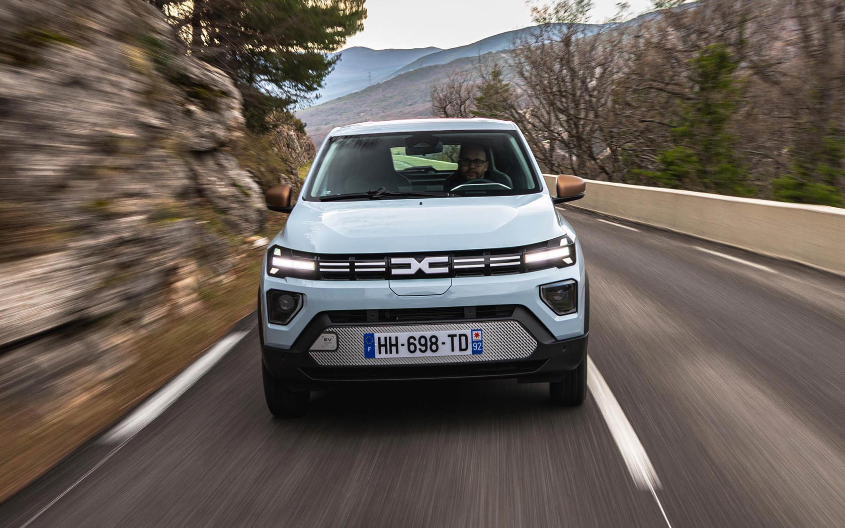 ���� Dacia Spring 