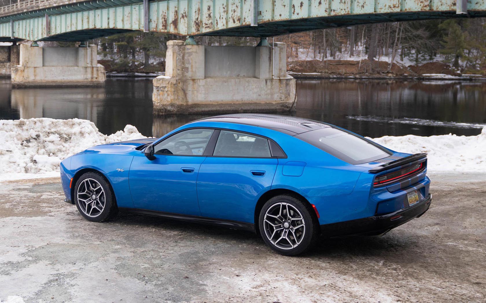 ���� Dodge Charger 5-Door 