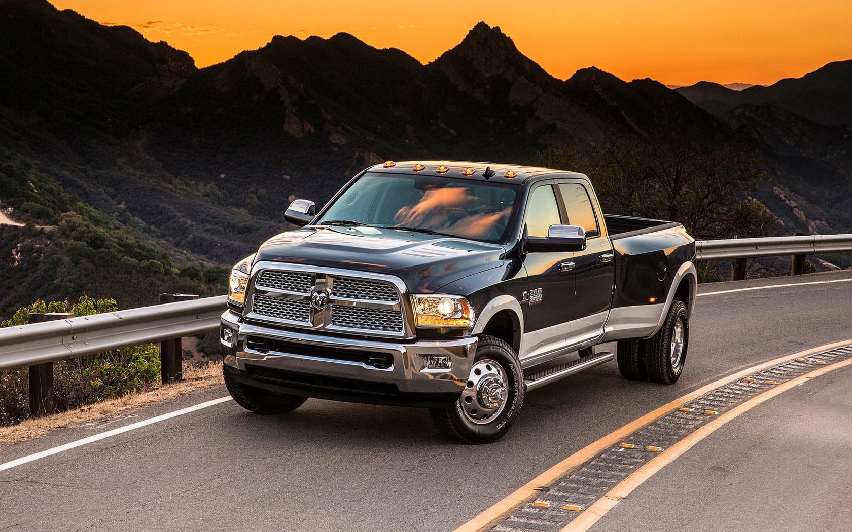  Dodge Ram 3500 (2013-2018)