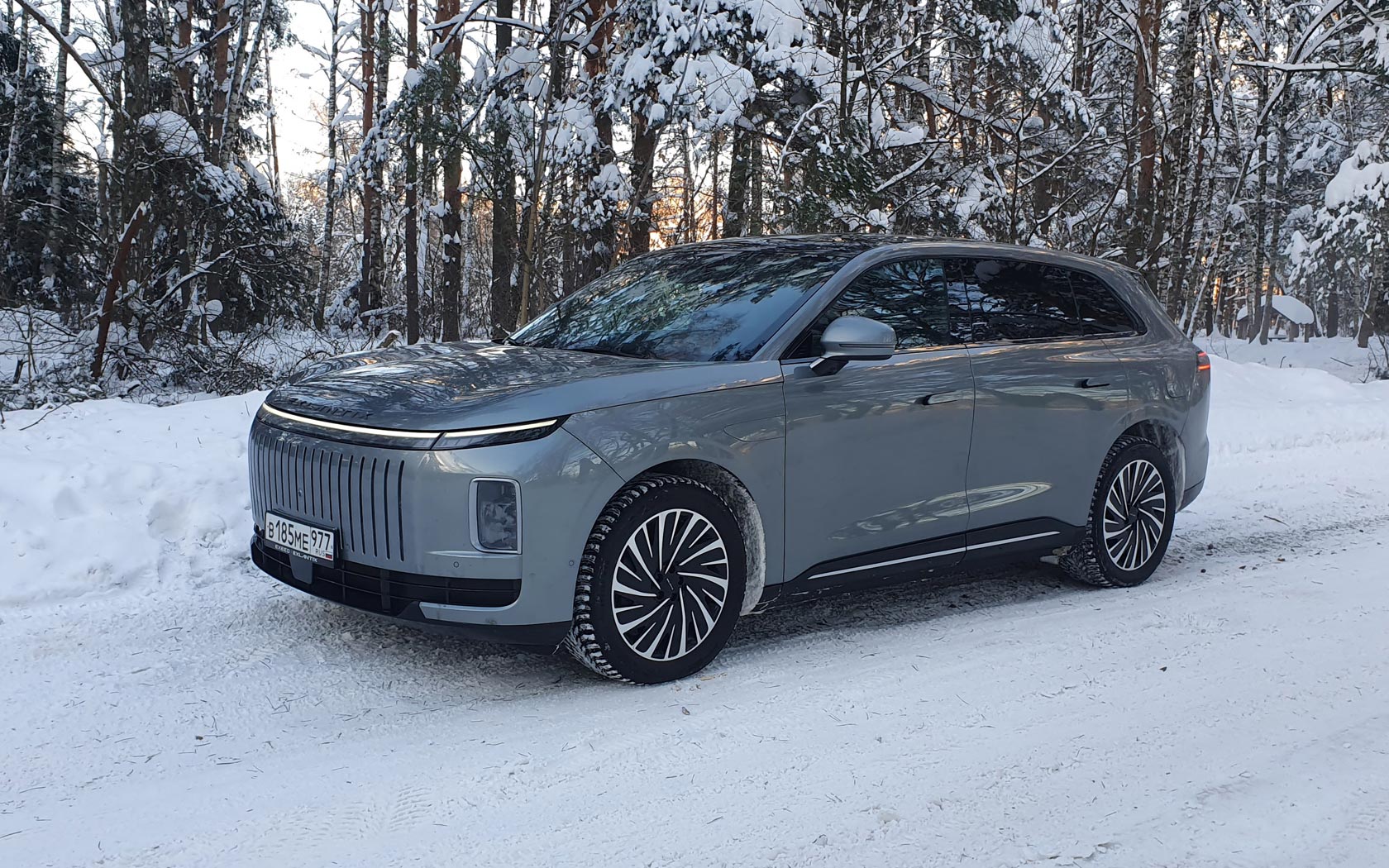 ���� Exeed Exlantix ET 