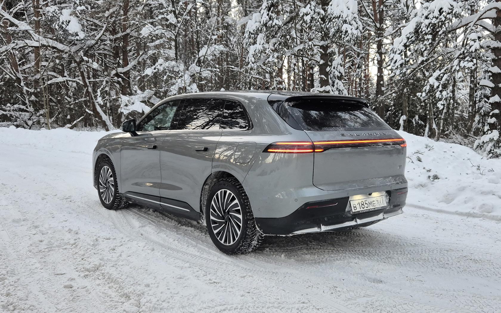 ���� Exeed Exlantix ET 