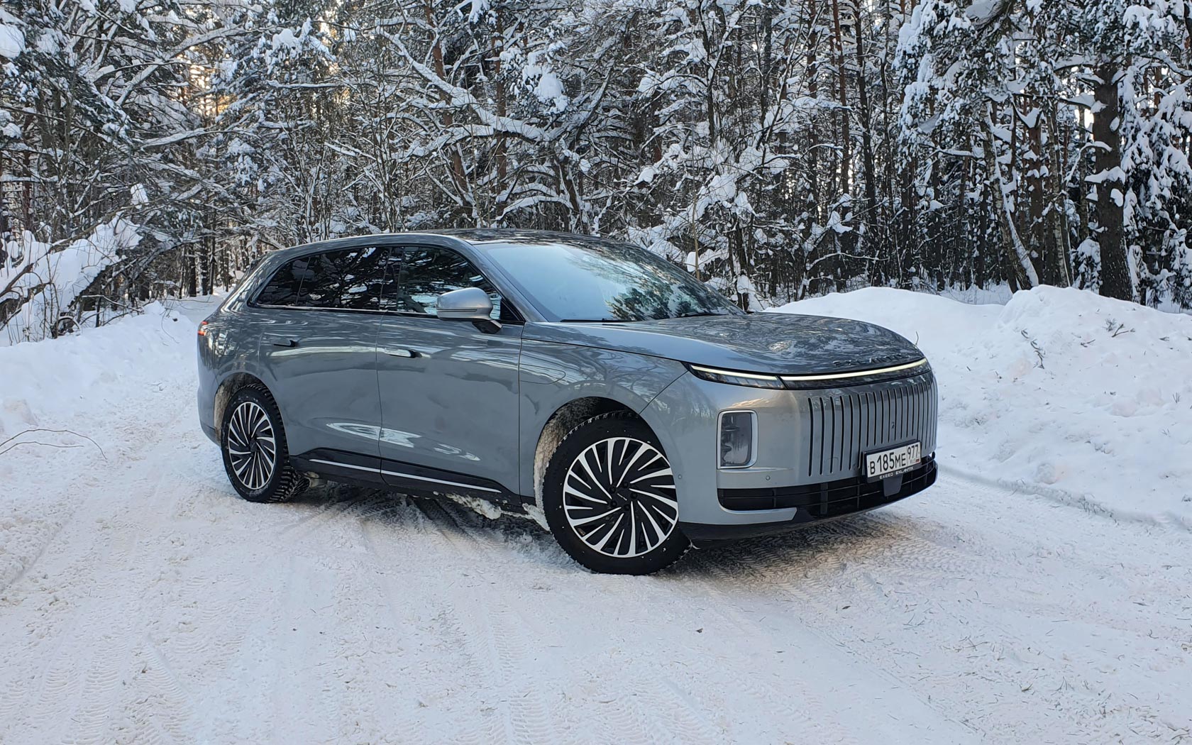 ���� Exeed Exlantix ET 