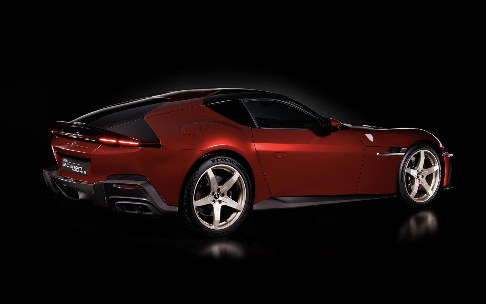 ���� Ferrari 12Cilindri 