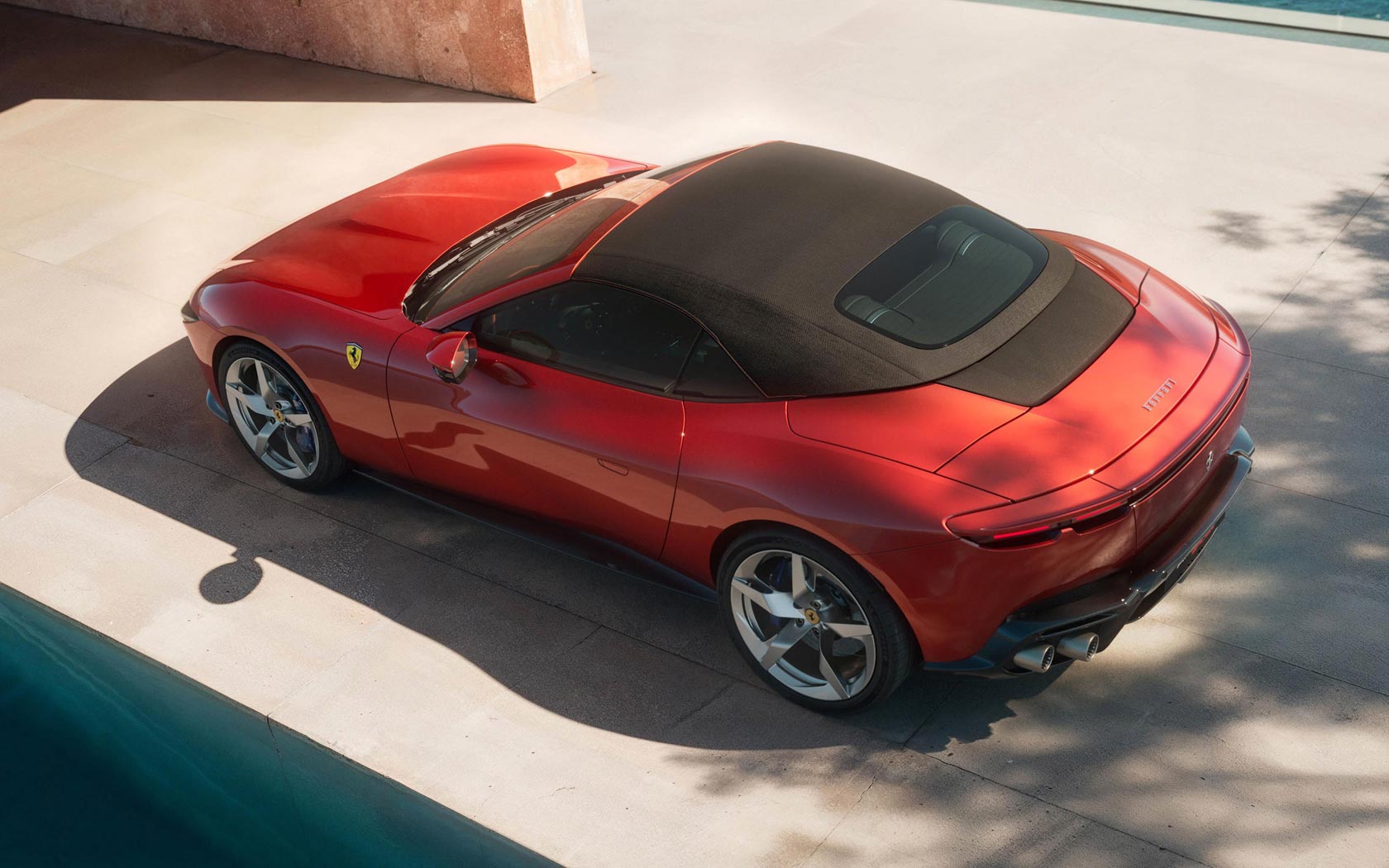 ���� Ferrari Amalfi Spider 