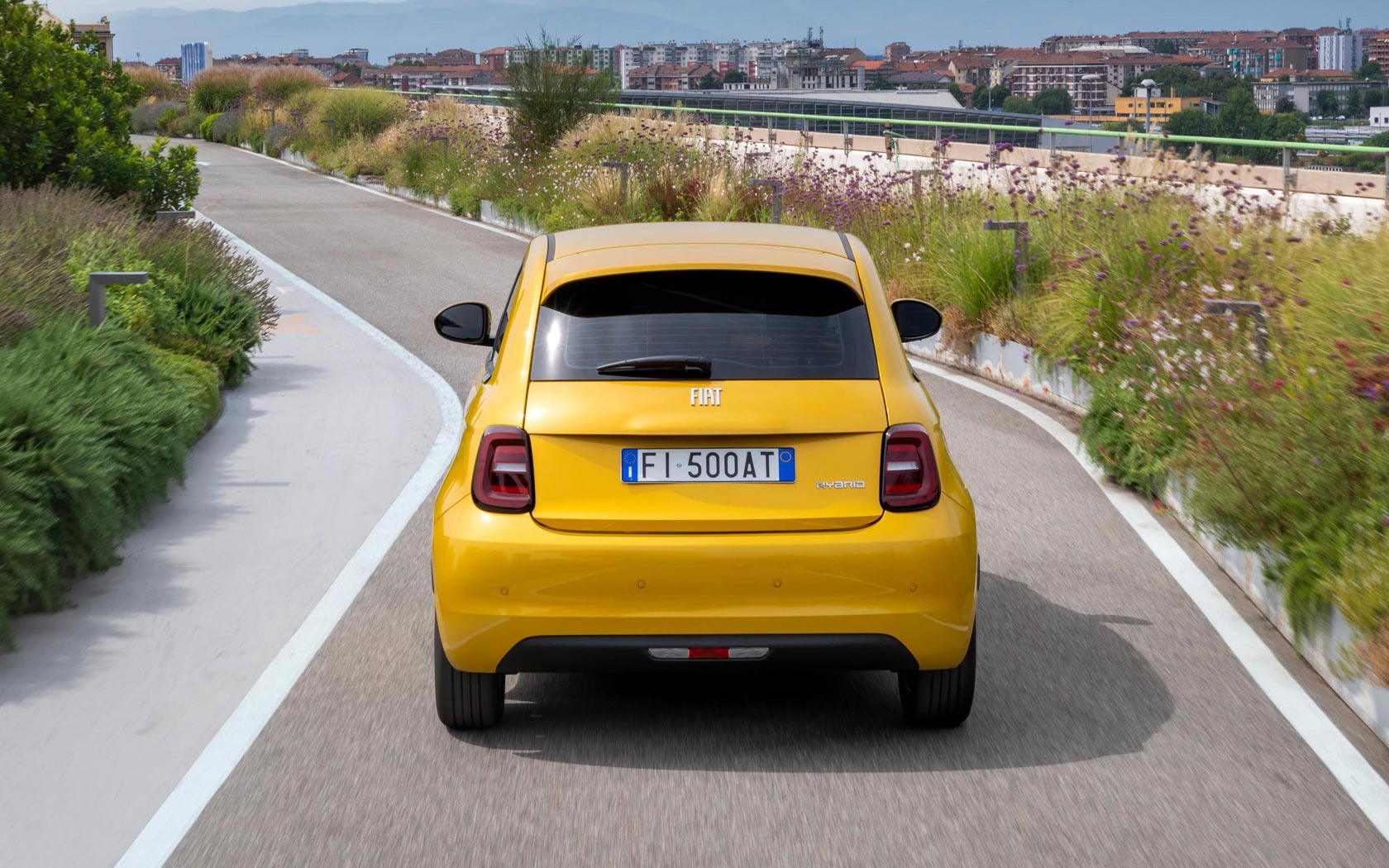 ���� FIAT 500 