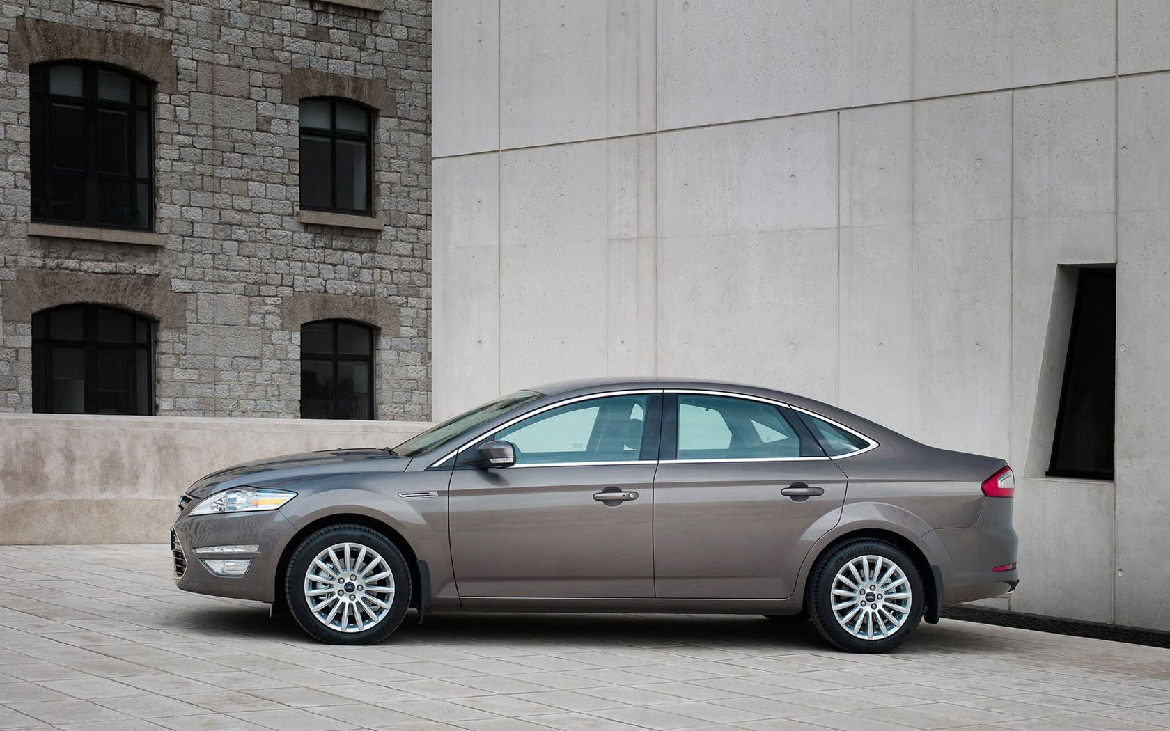  Ford Mondeo (2010-2014)