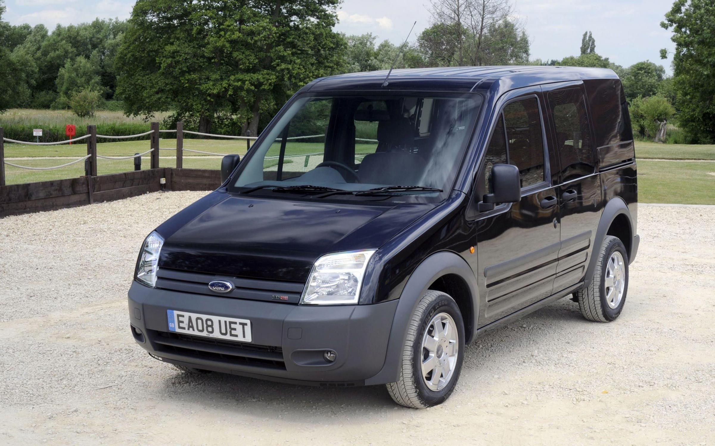  Ford Transit Connect (2002-2009)