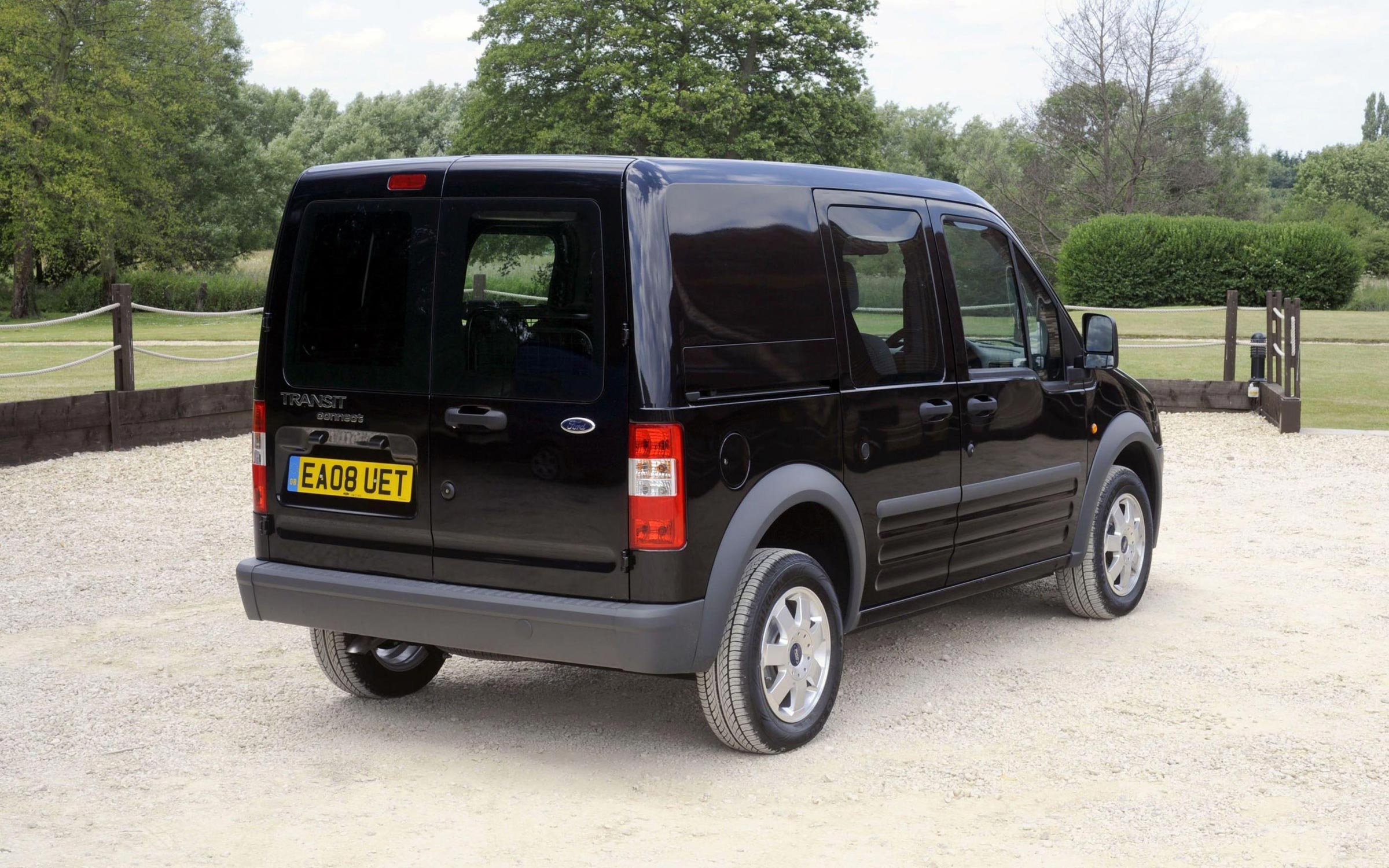  Ford Transit Connect (2002-2009)