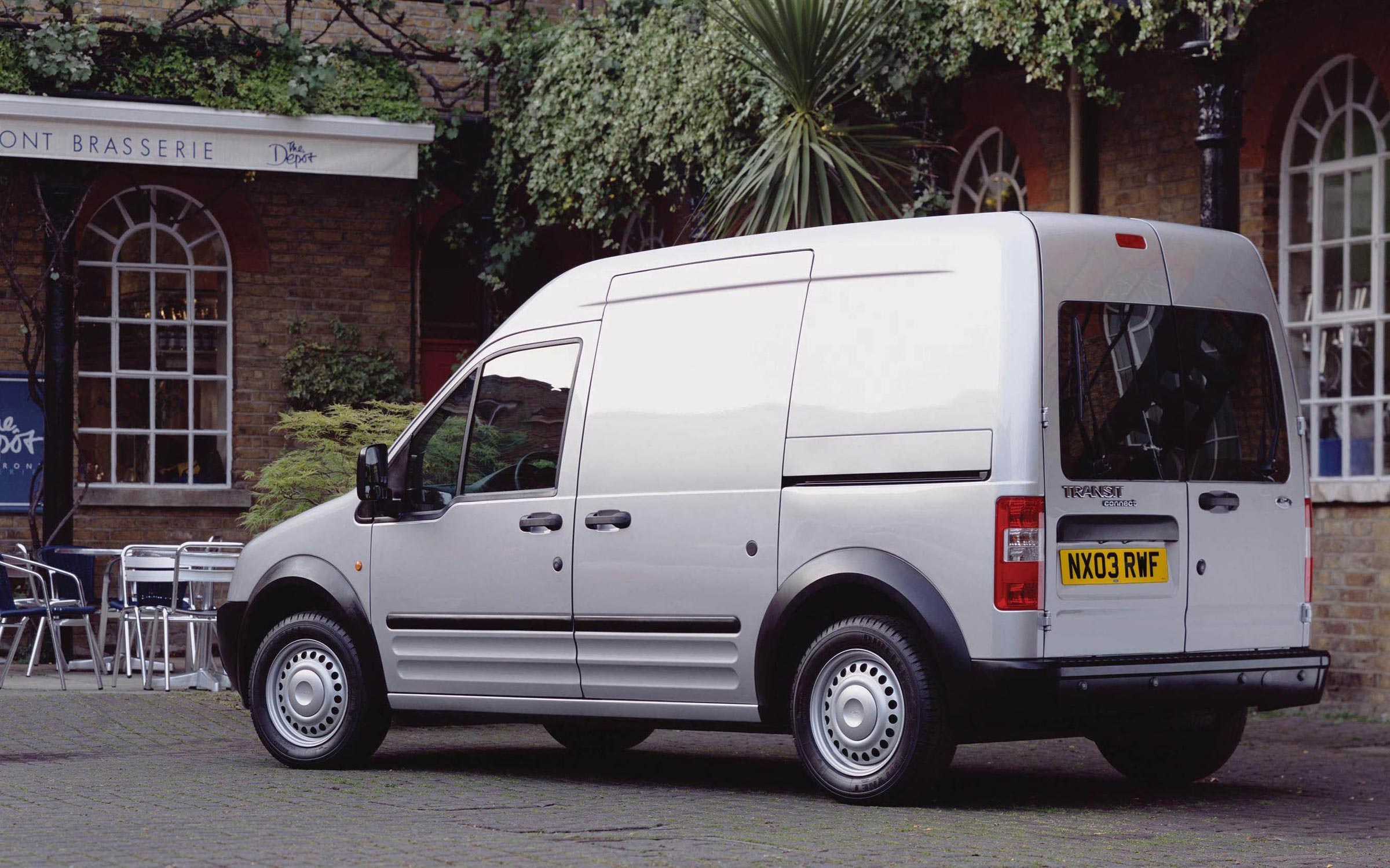  Ford Transit Connect (2002-2009)
