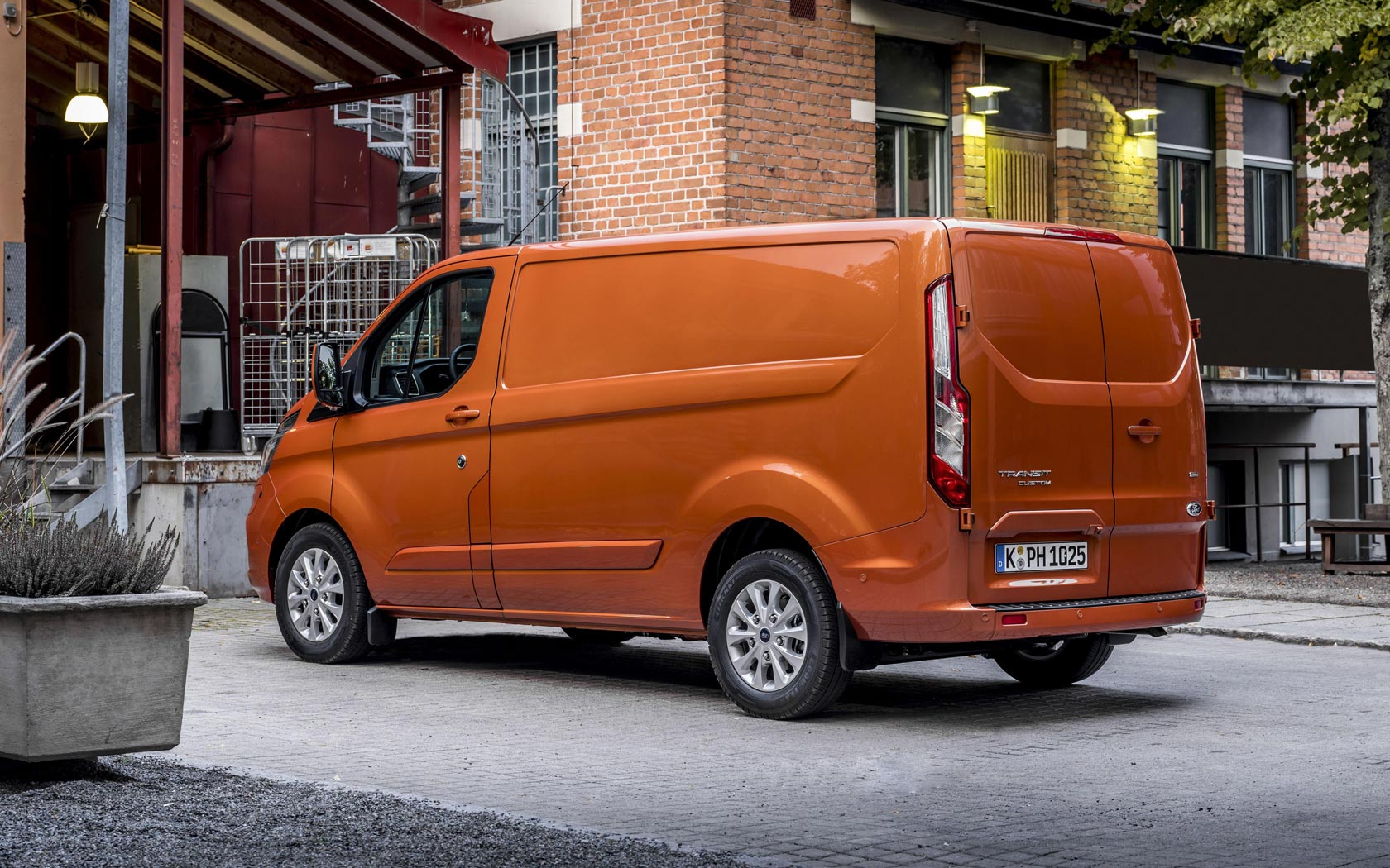  Ford Transit Custom (2017-2023)