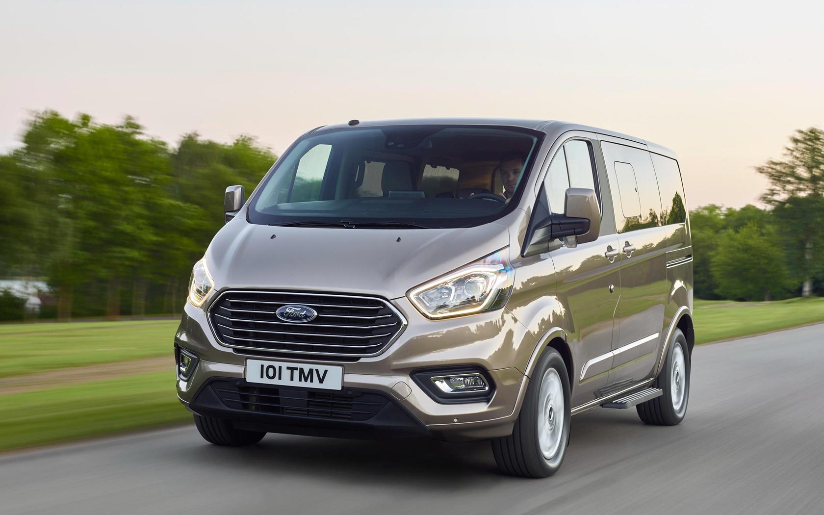  Ford Tourneo Custom (2017-2023)