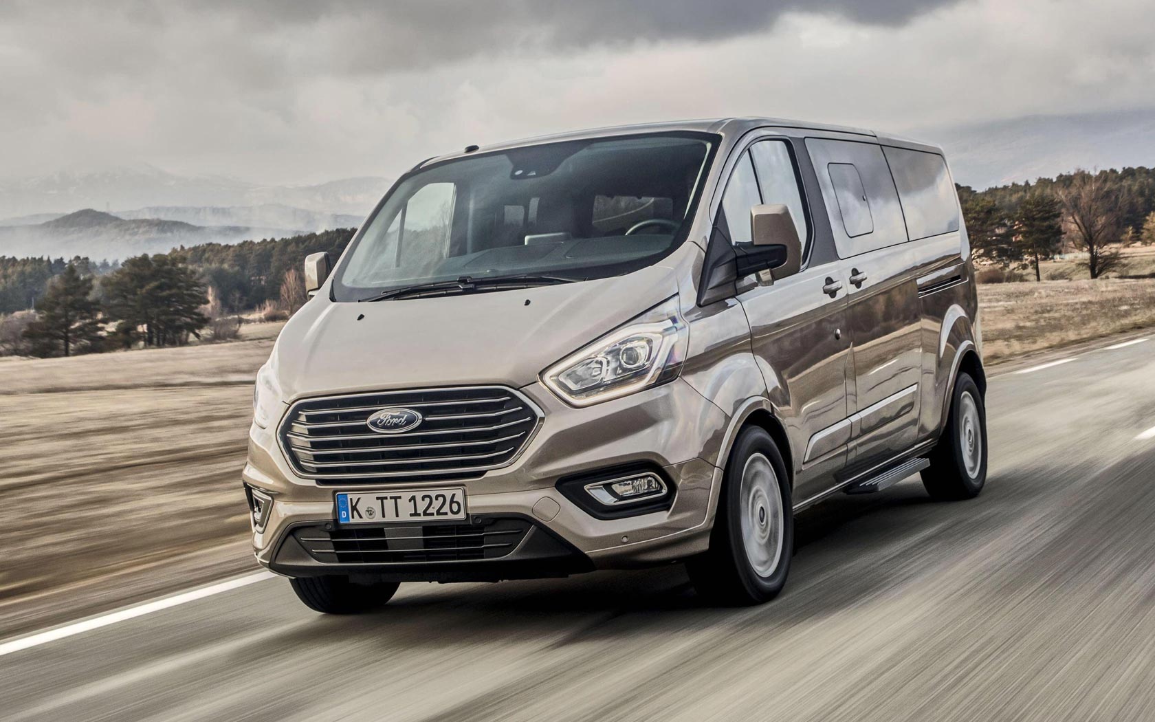 Ford Tourneo Custom LWB (2017-2023)