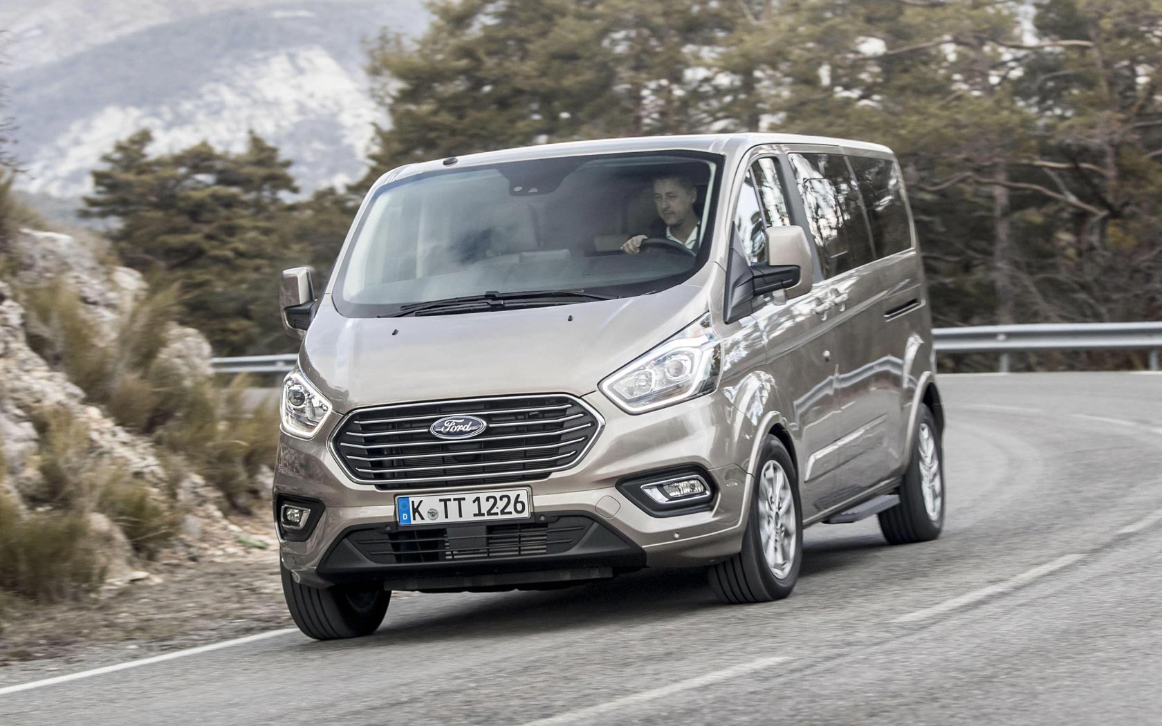  Ford Tourneo Custom LWB (2017-2023)