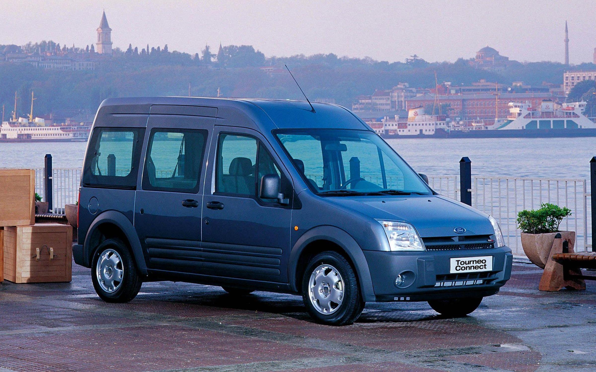  Ford Tourneo Connect LWB (2002-2009)