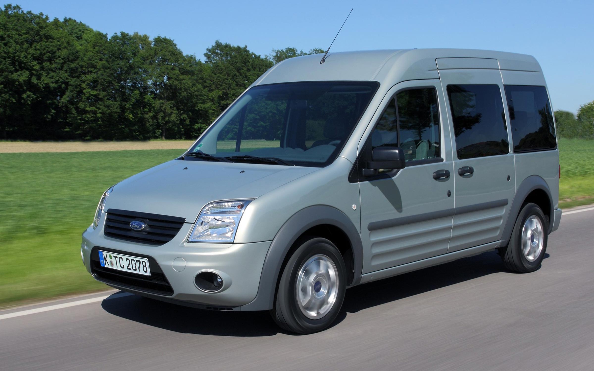  Ford Tourneo Connect LWB (2009-2013)
