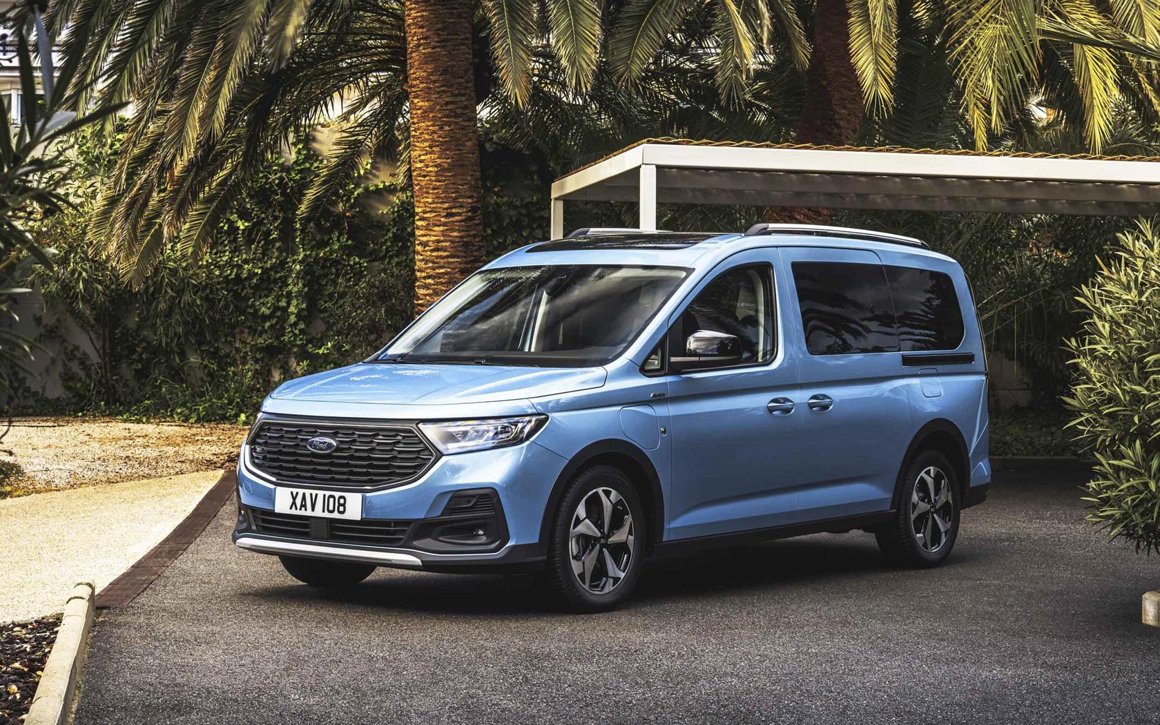  Ford Grand Tourneo Connect 