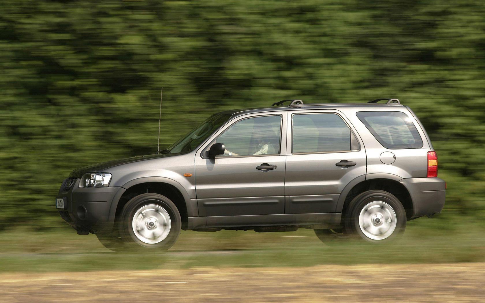  Ford Maverick (2004-2007)