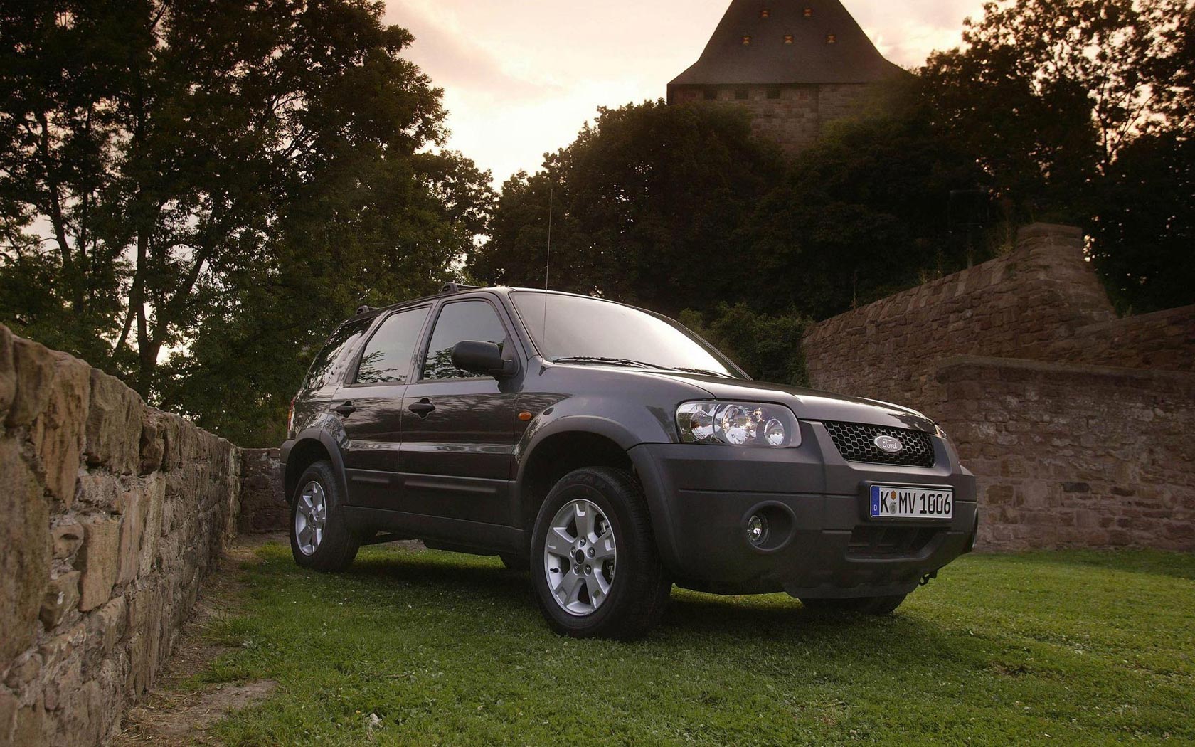  Ford Maverick (2004-2007)